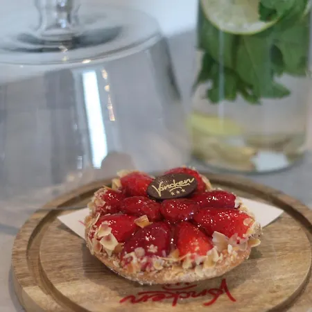 B&be Happy Отель типа 